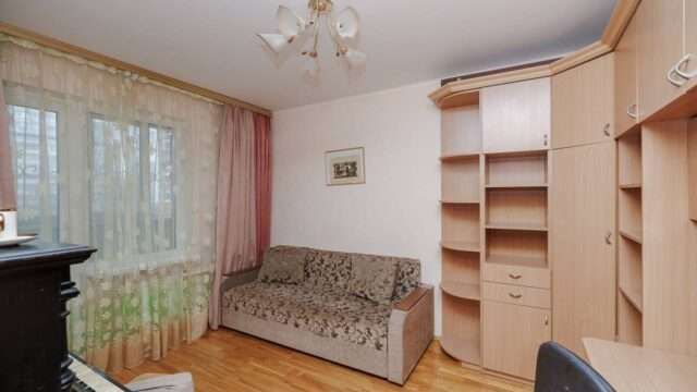 Оренда 3-к квартири Київ, Олійника, 7