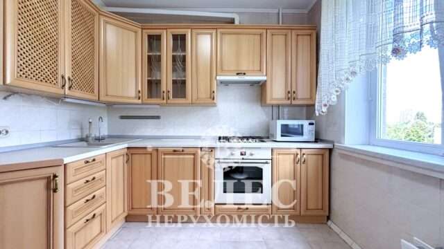 Оренда, 2 квартири, вул. Машинобудівників 13, Вишневе