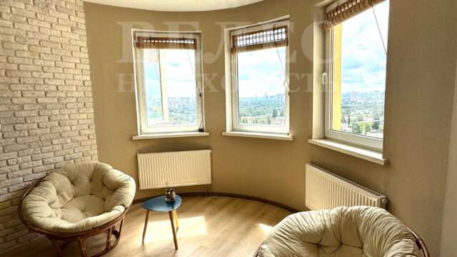 Продаж 1к квартира 58м2, Харківське шосе 19а