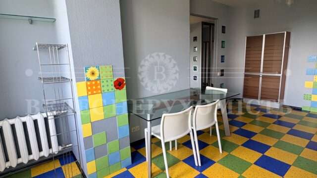 Продаж 2к квартири Відпочинку 10, метро Святошин, Житомирська, 84 кв метра, ремонт, будинок 2002 року