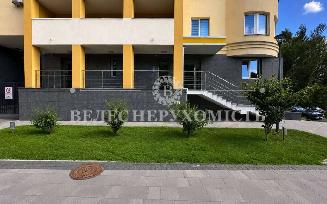 Оренда фасадного комерційного приміщення, ЖК Новомостицький, Виноградар, Подільський район, магазини, офіси, комерція.